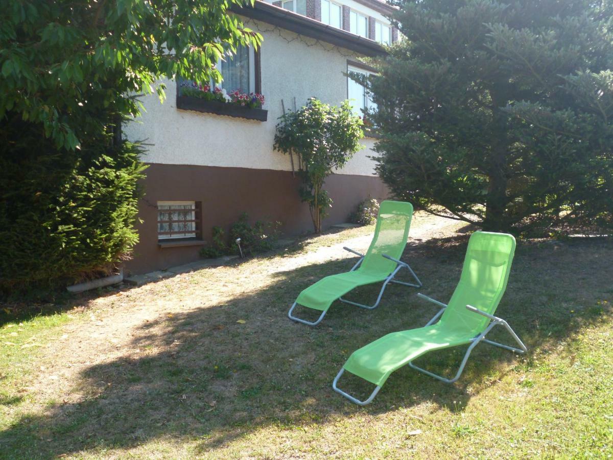 Ferienhaus Anne ทาเลอ ภายนอก รูปภาพ